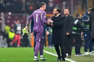Okan Buruk'un Muslera Kararı Şaşırttı!