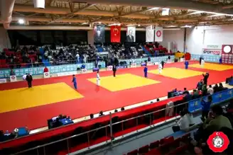 Nazifhan Özen Gümüş Madalya ile Milli Takımda!