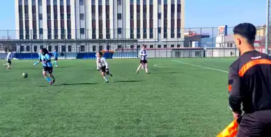 Vangücü, Silopi'yi 3-1 Yendi, Liderliği Korudu
