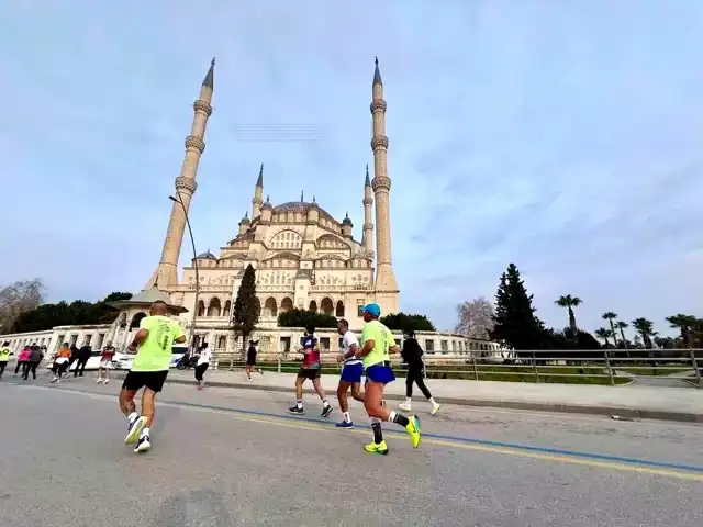 Adana Kurtuluş Yarı Maratonu'nda Rekor Katılım!