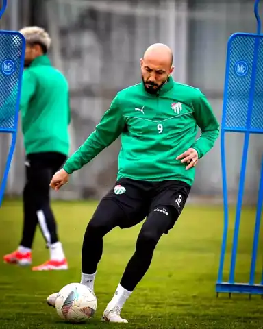 Bursaspor, Ergene Velimeşe'yi Konuk Ediyor