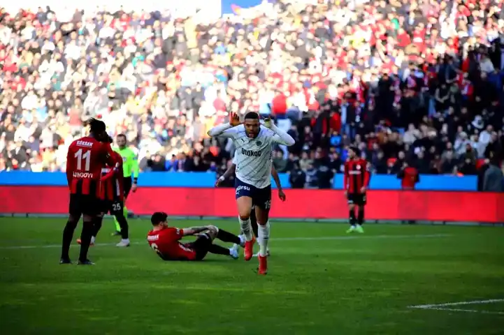 Fenerbahçe, Türkiye Kupası'nda Çeyrek Finalde!