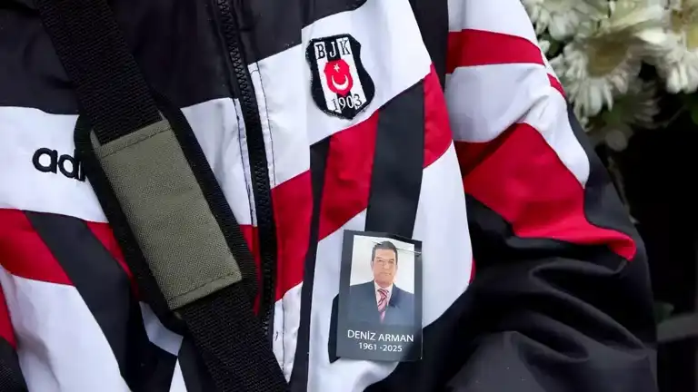 Gazeteci Deniz Arman Veda Edildi
