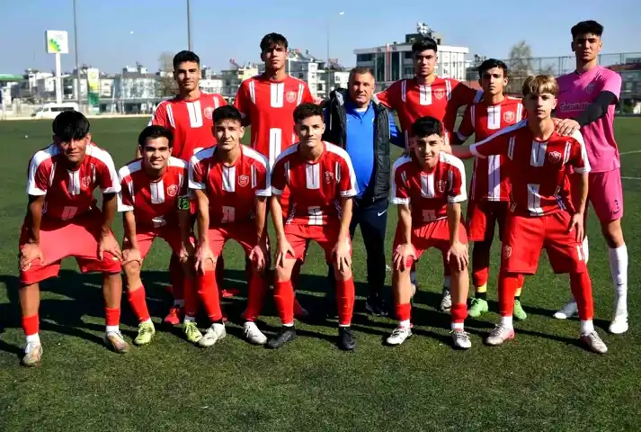 Kepez Belediyespor U18, Üçüncü Antalya Şampiyonluğunu Kazandı!