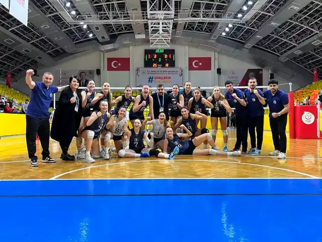 KZY Spor, Voleybol Yarı Finalinde!