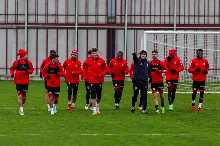 Samsunspor, Rizespor Maçına Hazırlıklarına Başladı