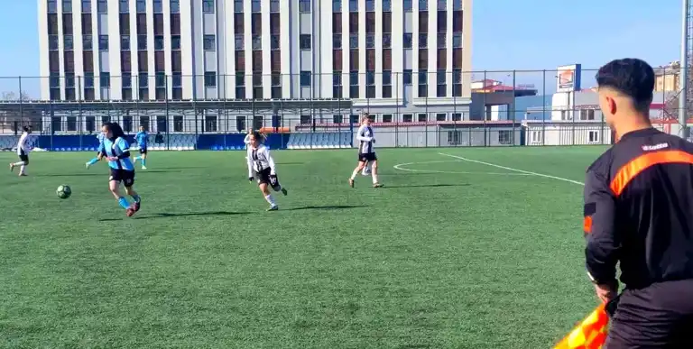Vangücü, Silopi'yi 3-1 Yendi, Liderliği Korudu