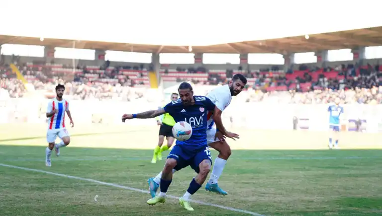 Yerel Takım Rakibini 4-0'la Ezip Geçti!