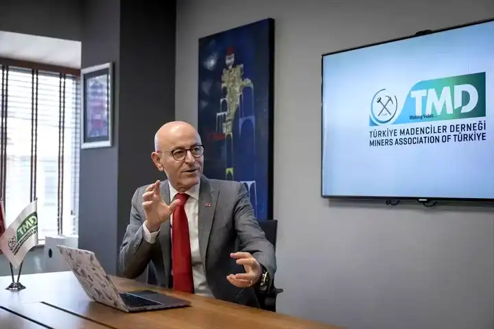 Yılmaz'dan 2024 Yılın Kareleri Seçimi
